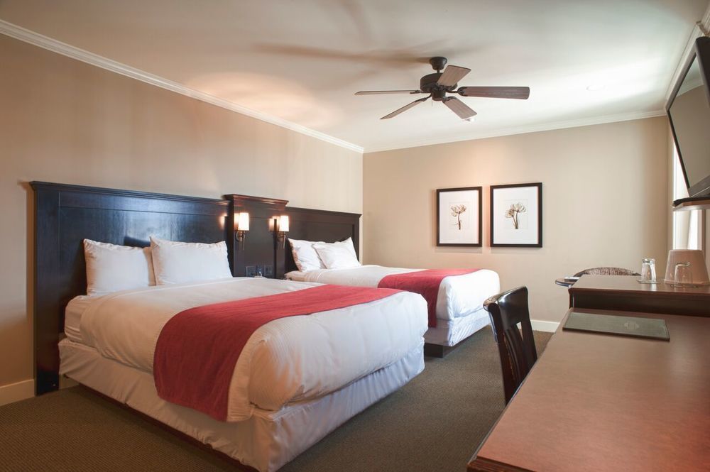 Strathcona Hotel Victoria Bagian luar foto